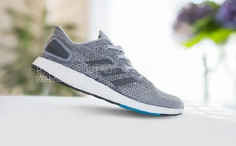 必一运动官网百度取证给小脚丫自由呼吸：2024年透气儿童鞋
的终极指南