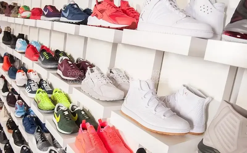 bsports官网 必一运动巴美列捷福2024 年最火爆的冬季女童鞋款式：让
你的小公主在这个冬季时尚又保暖