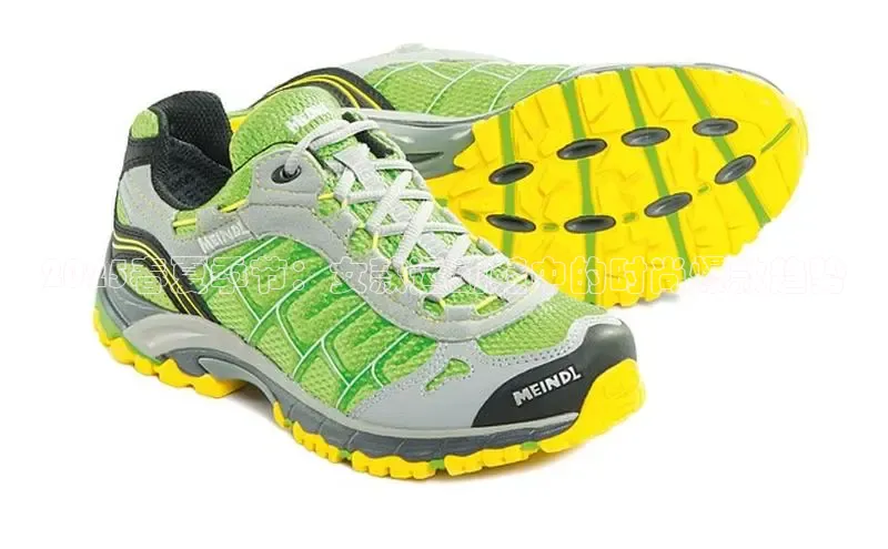 2025春夏季节：女款运动鞋中的时尚爆款趋势